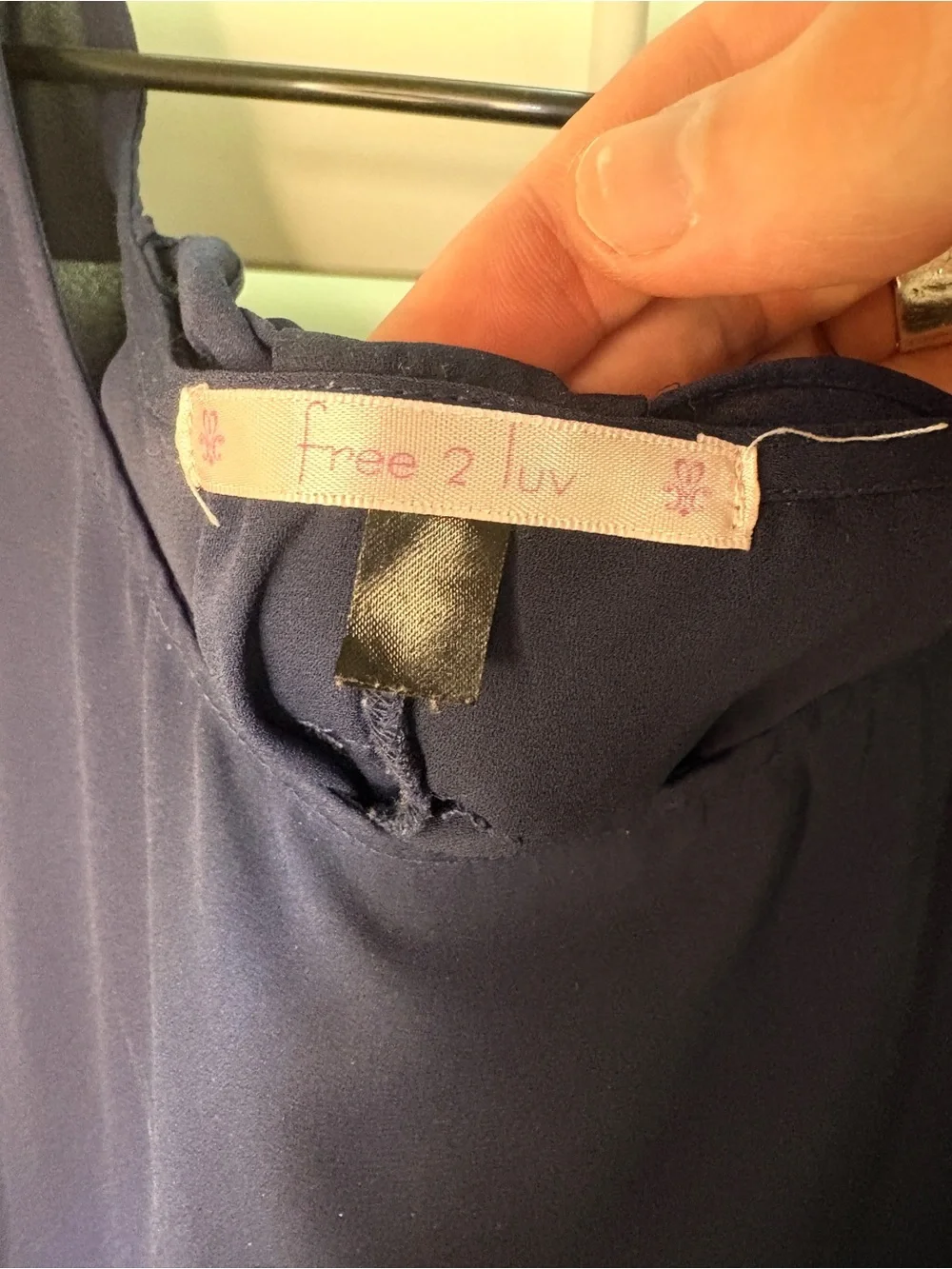Women's Navy Sheer Long-Sleeve Blouse 1XL - Picture 3 of 7